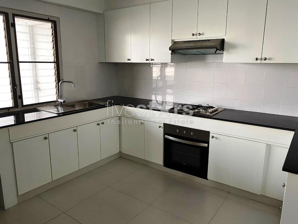 Appartement spacieux de 3 chambres à louer à Sukhumvit, photo 7