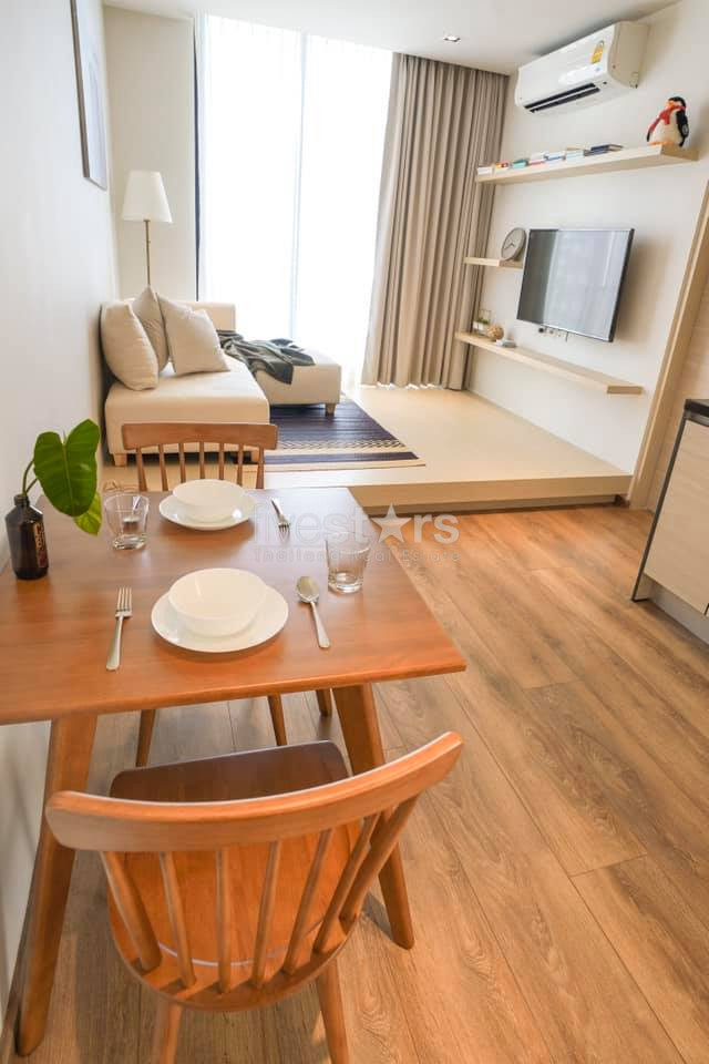 Appartement de 2 chambres à louer près du BTS Phromphong, photo 4