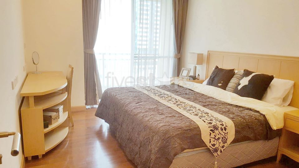 Pet friendly 3 bedrooms apartment for rent close to Phrom Phong BTS Station, photo 7