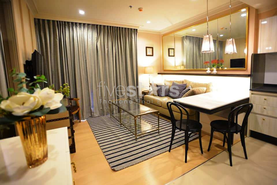 Modern 1 bedroom condo for rent in Thonglor