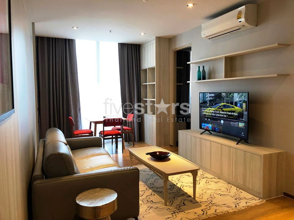 2 bedrooms condo for rent near BTS Phromphong