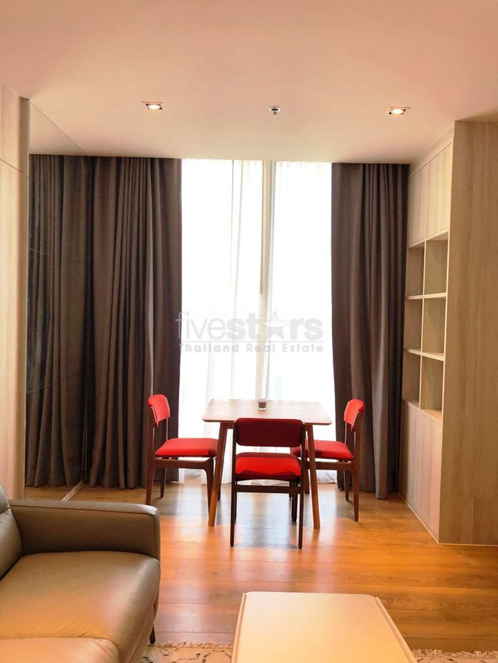 2 bedrooms condo for rent near BTS Phromphong, photo 3