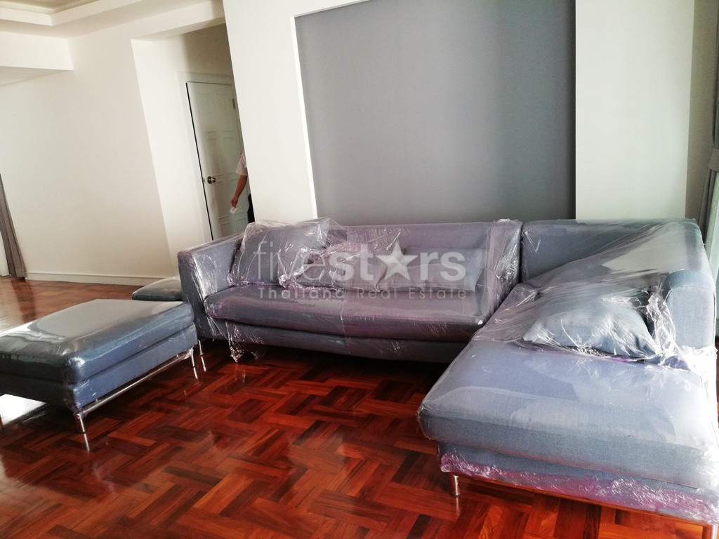 Appartement de 3 chambres à louer près du BTS Phromphong, photo 4
