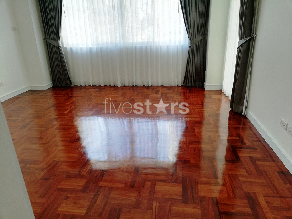 Appartement de 3 chambres à louer près du BTS Phromphong, photo 7