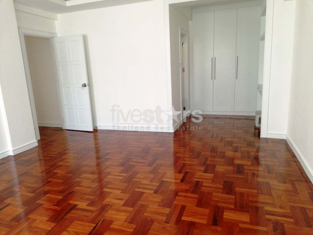 Appartement de 3 chambres à louer près du BTS Phromphong, photo 9