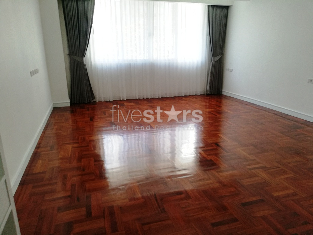 Appartement de 3 chambres à louer près du BTS Phromphong, photo 11