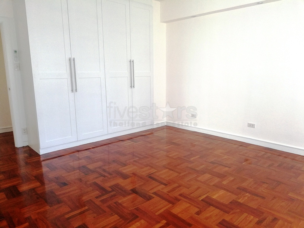 Appartement de 3 chambres à louer près du BTS Phromphong, photo 8