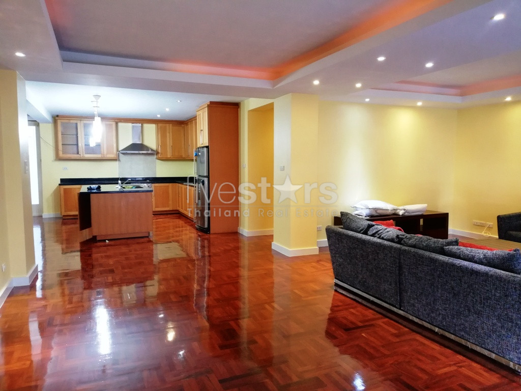 Newly renovated 3 bedrooms condo for rent near BTS Phromphong, photo 4