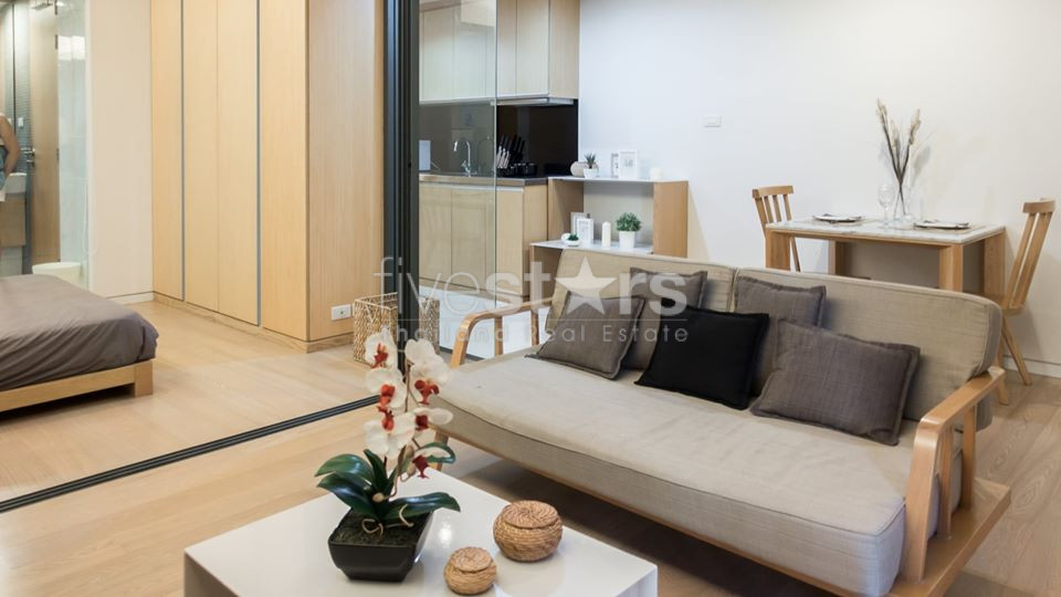 1 bedroom condo for sale in Phrompong, photo 2