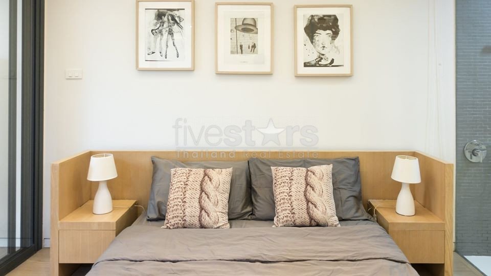 1 bedroom condo for sale in Phrompong, photo 6