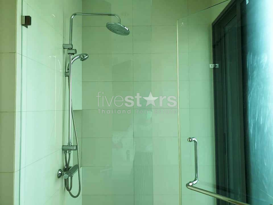 1 bedroom condo for rent near BTS Phromphong, photo 8