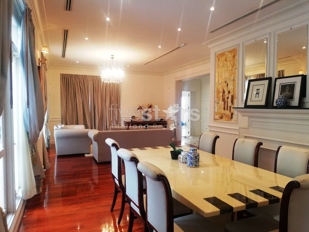 Maison de 4 chambres avec piscine à louer à Sukhumvit, quartier Phromphong, photo 7