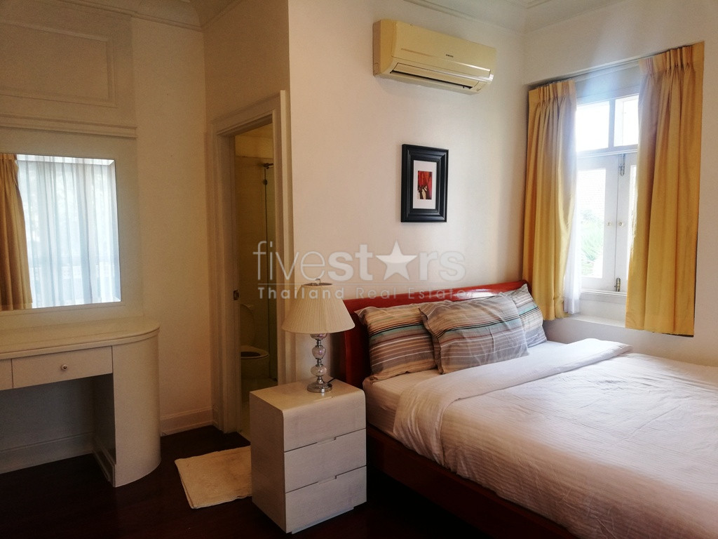 Maison de 4 chambres avec piscine à louer à Sukhumvit, quartier Phromphong, photo 17