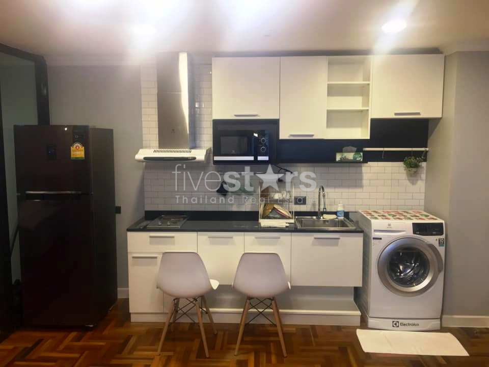 1 bedroom condo for rent in Sukhumvit, Phromphong area, photo 2