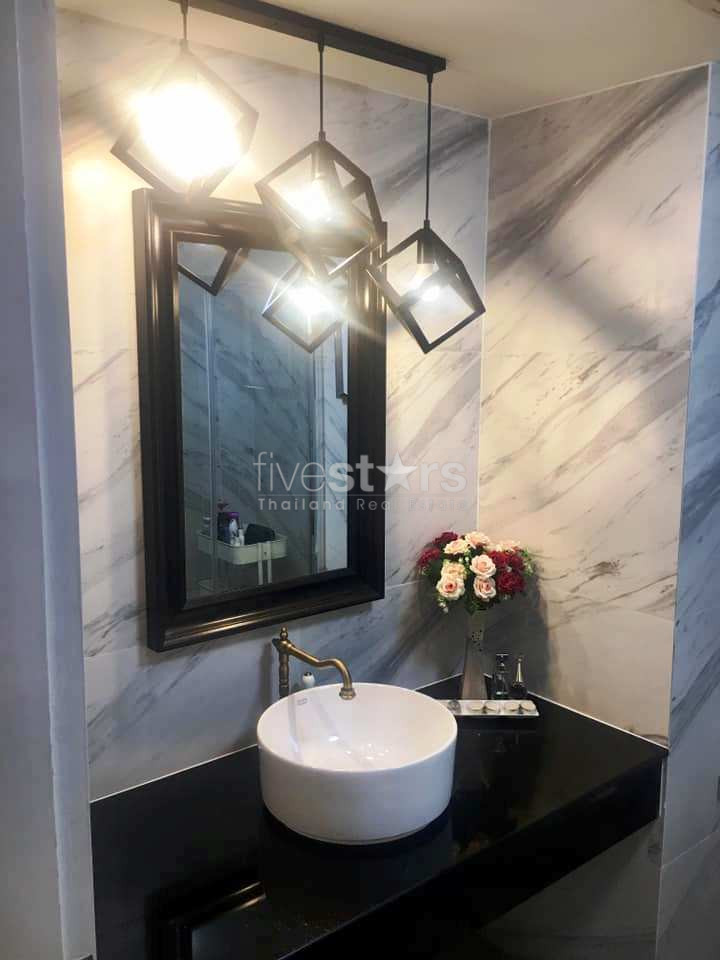 1 bedroom condo for rent in Sukhumvit, Phromphong area, photo 8