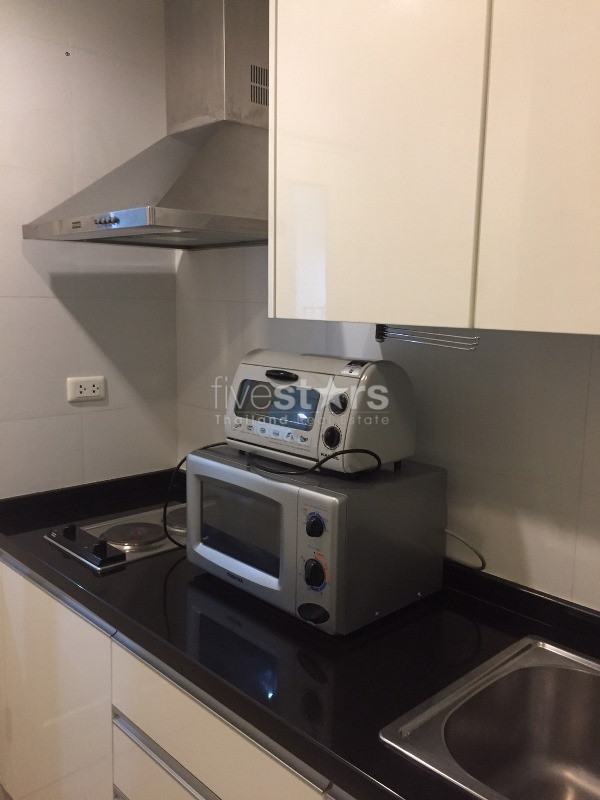 Appartement d'une chambre à louer près du BTS Phrompong, photo 5