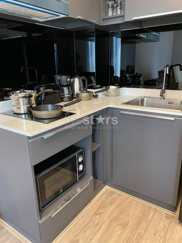 1 bedroom condo for rent in Phrompong, photo 3