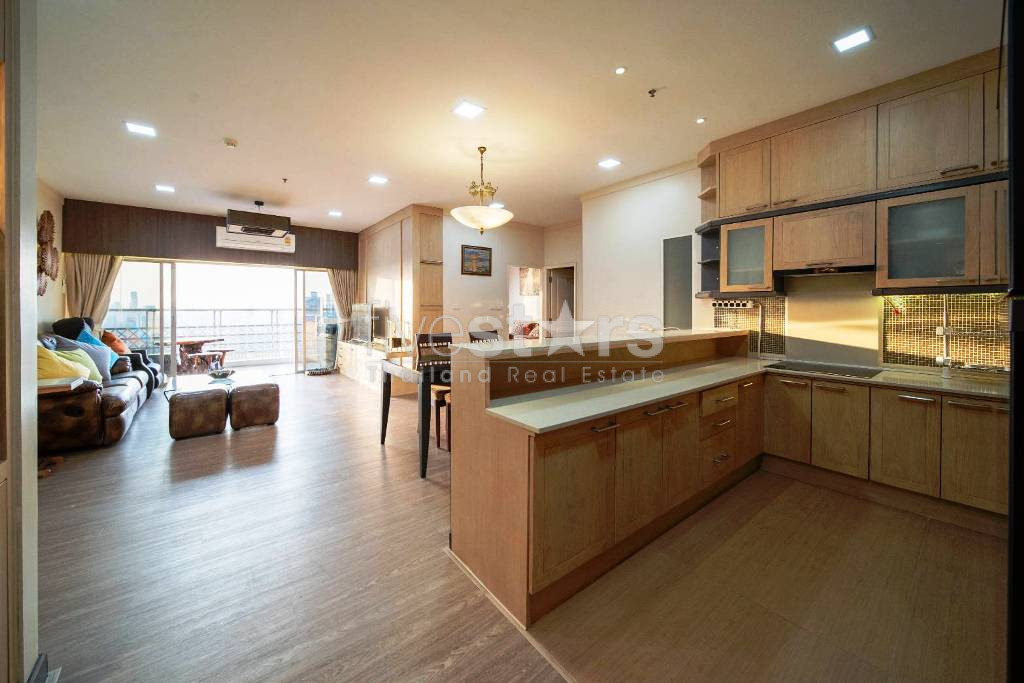 Newly renovated 3 bedrooms condo for rent in Sukhumvit near BTS Phromphong and Thonglor, photo 5