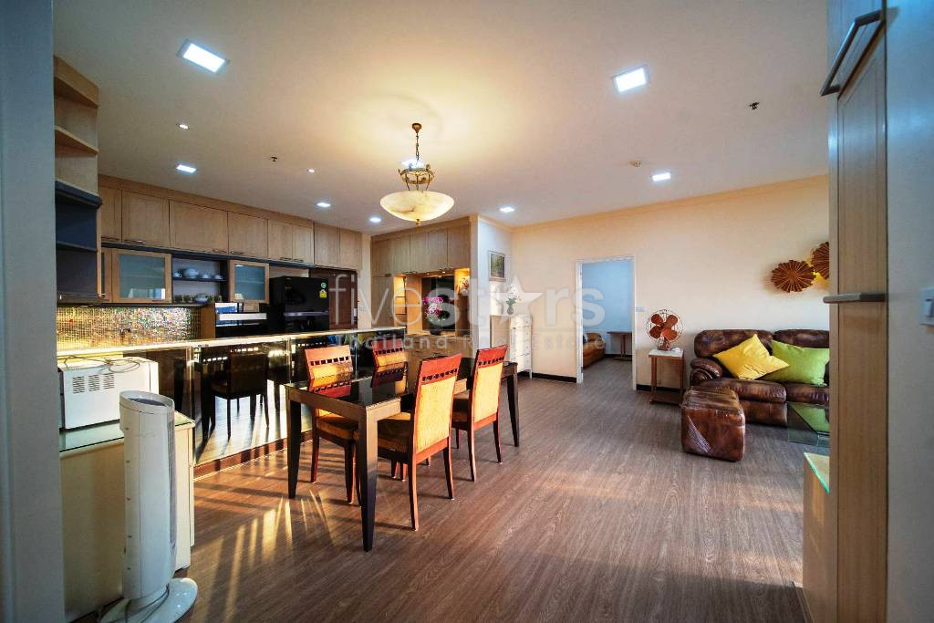 Newly renovated 3 bedrooms condo for rent in Sukhumvit near BTS Phromphong and Thonglor, photo 4
