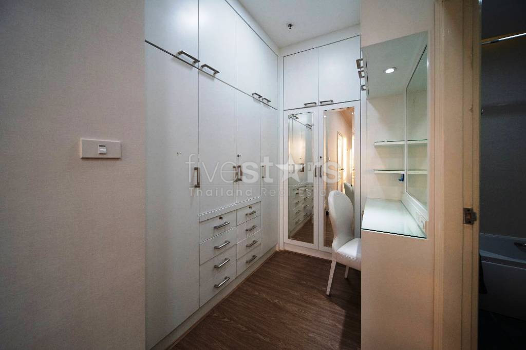 Newly renovated 3 bedrooms condo for rent in Sukhumvit near BTS Phromphong and Thonglor, photo 12