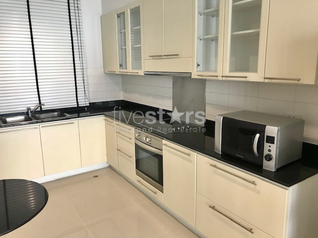 3 bedroom apartment for rent on Phromphong, photo 7