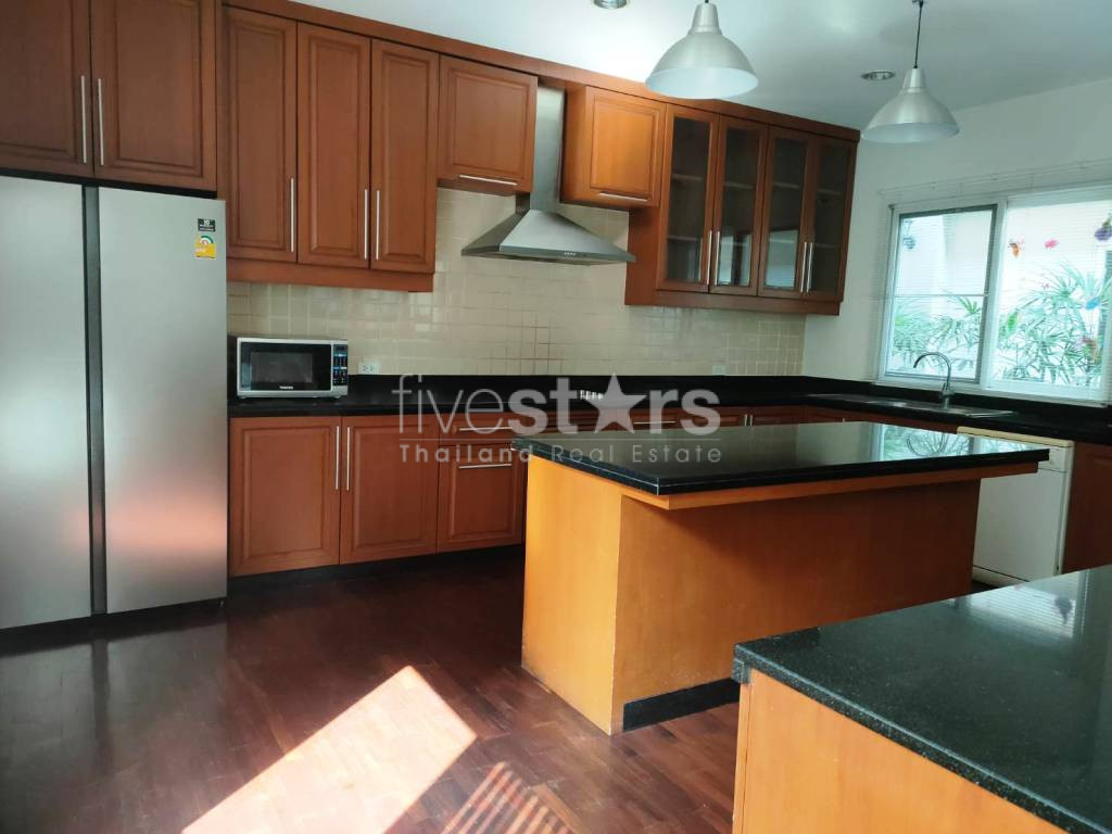 Maison avec piscine privée 4 chambres à louer proche BTS Thonglor, photo 4