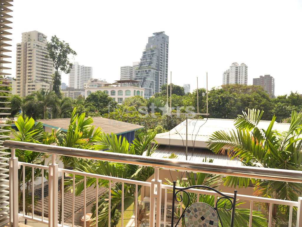 A louer quartier Phrompong appartement moderne avec 2 chambres, photo 4