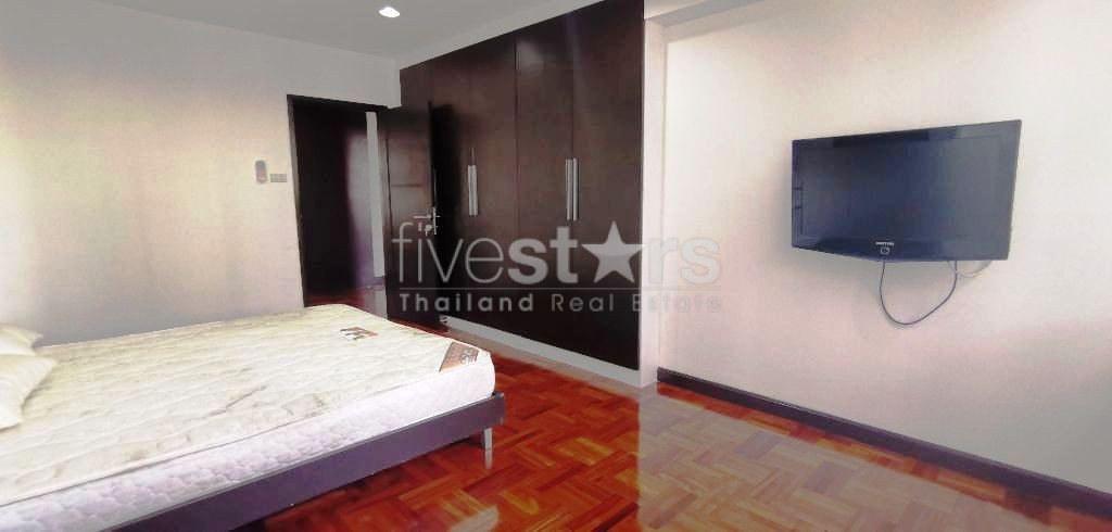 Appartement 3 chambres à louer quartier Phrompong, photo 14