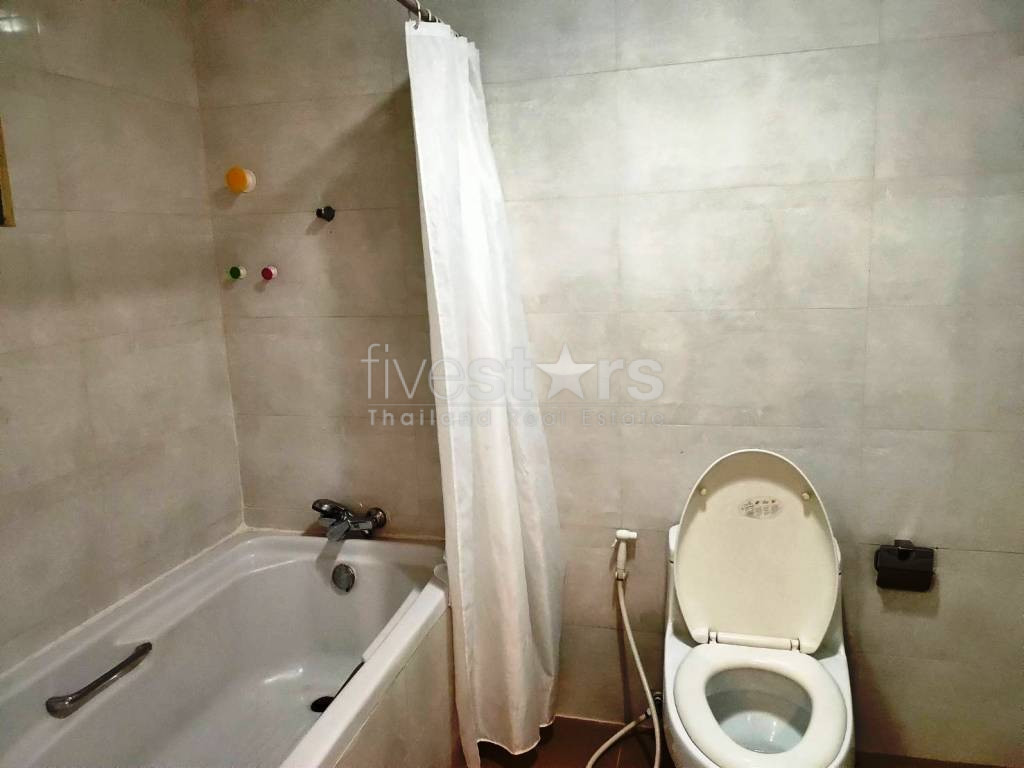 Large 3 bedrooms pet friendly apartment for rent in Sukhumvit near BTS Phromphong, photo 16