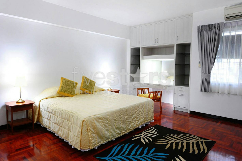 Appartement de 3 chambres acceptant les animaux à louer sur Phrom Phong, photo 7