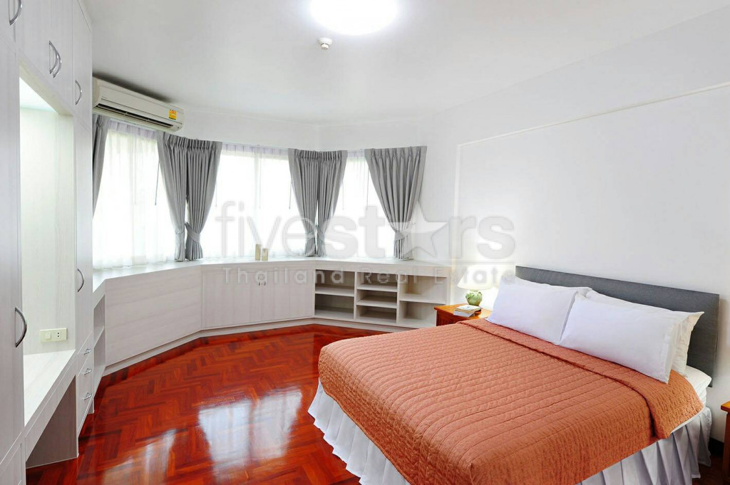 Appartement de 3 chambres acceptant les animaux à louer sur Phrom Phong, photo 6
