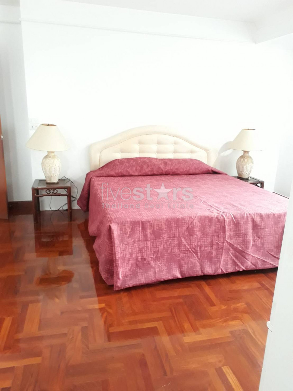 Appartement spacieux de 4 chambres à louer près du BTS Phromphong, photo 9