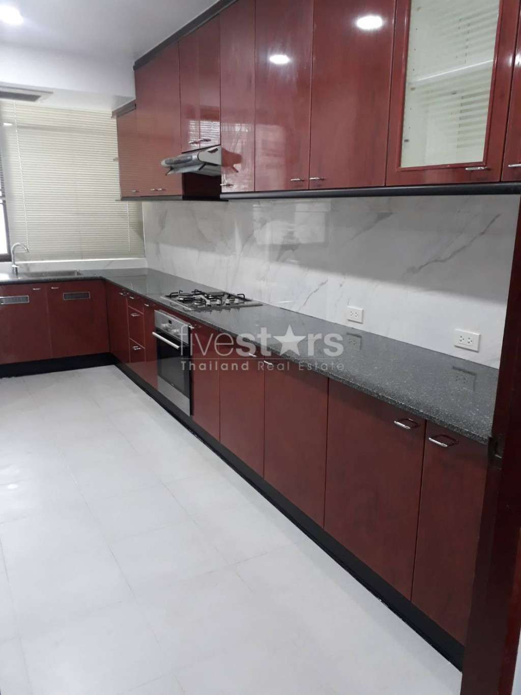 Appartement spacieux de 4 chambres à louer près du BTS Phromphong, photo 8