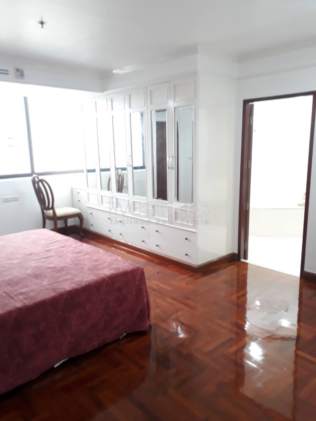 Appartement spacieux de 4 chambres à louer près du BTS Phromphong, photo 10