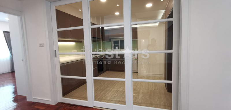 Appartement de 3 chambres à louer près du BTS Phromphong, photo 13