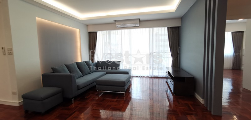 Appartement de 3 chambres à louer près du BTS Phromphong, photo 2
