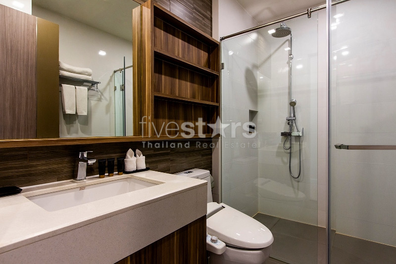 Appartement avec 2 chambres à louer près du BTS Phrompong, photo 9
