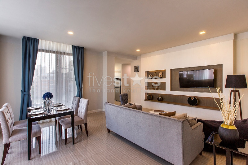 Appartement avec 2 chambres à louer près du BTS Phrompong, photo 2