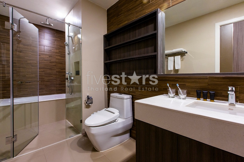 Appartement avec 2 chambres à louer près du BTS Phrompong, photo 8