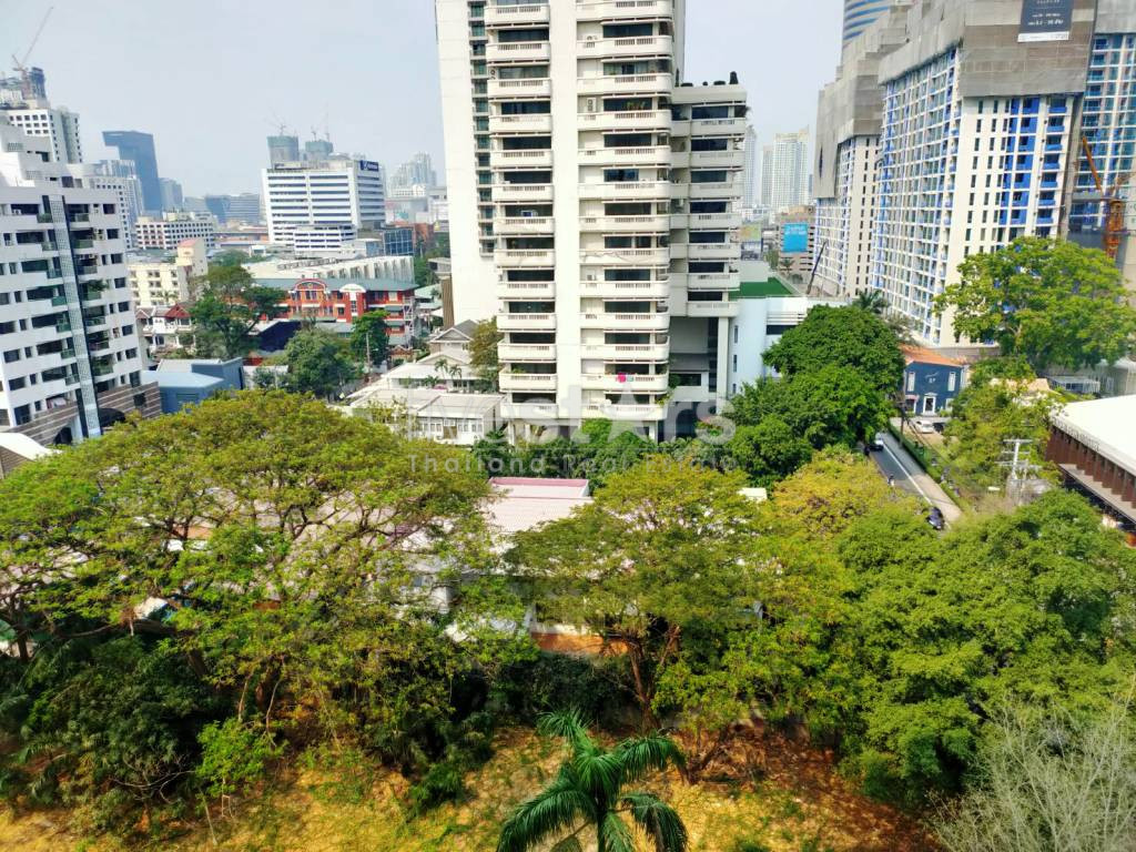 Large 2 bedrooms condo for sale in Sukhumvit BTS Phromphong, photo 18