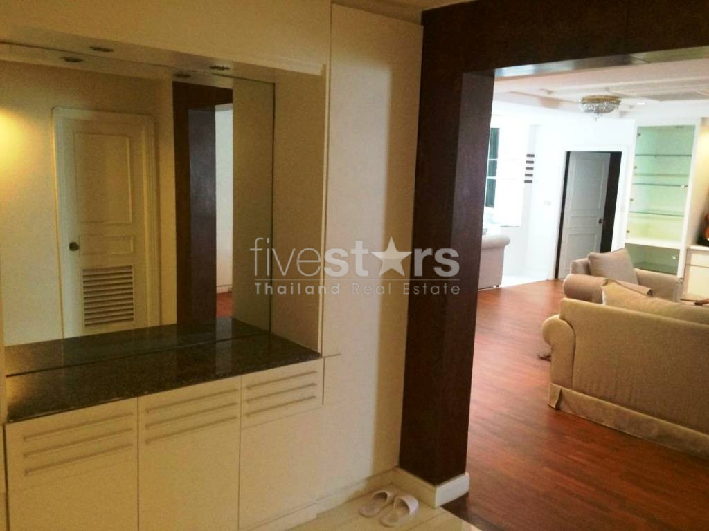 Appartement spacieux avec 3 chambres à louer près du BTS Phrompong, photo 7