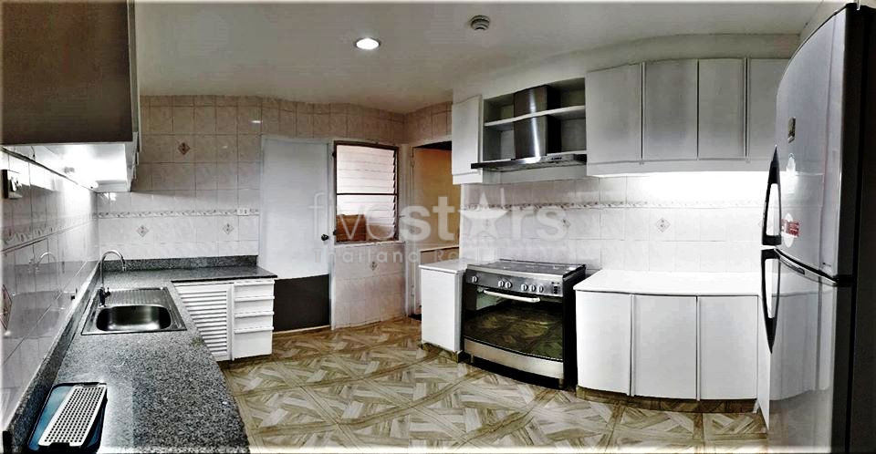 3 bedrooms condo for rent in Sukhumvit and BTS Phromphong area, photo 4