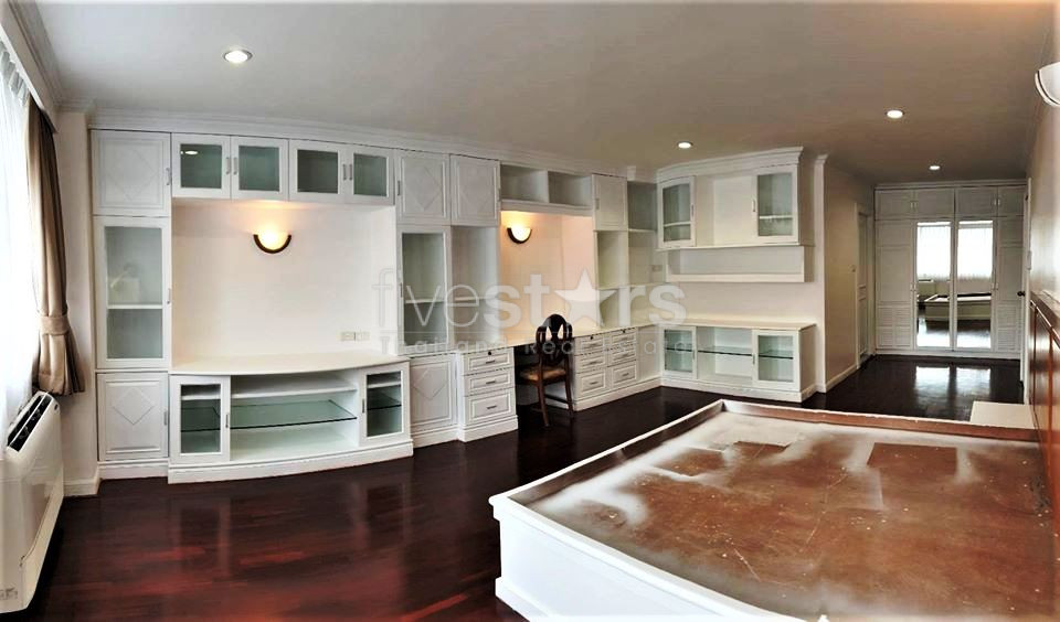 3 bedrooms condo for rent in Sukhumvit and BTS Phromphong area, photo 9