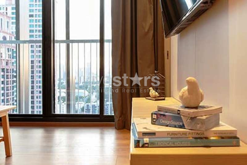 High floor unit 2 bedrooms condo for rent near BTS Phromphong, photo 6