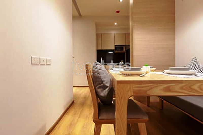 High floor unit 2 bedrooms condo for rent near BTS Phromphong, photo 8