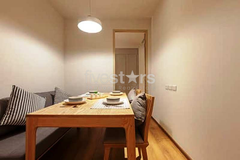High floor unit 2 bedrooms condo for rent near BTS Phromphong, photo 12