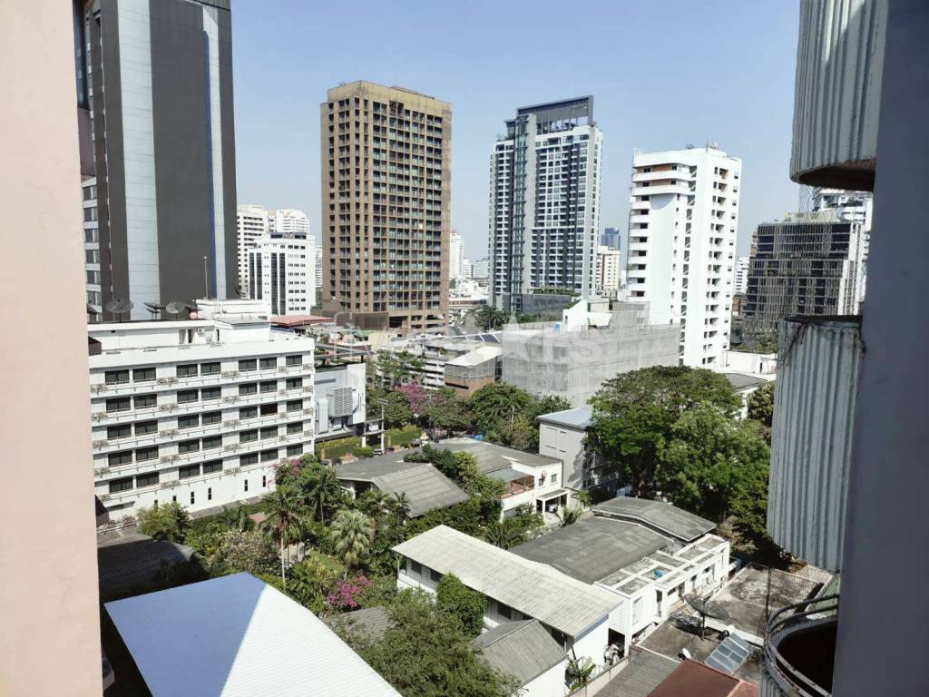 Large 2 bedrooms condo for rent in Sukhumvit near BTS Phromphong, photo 16