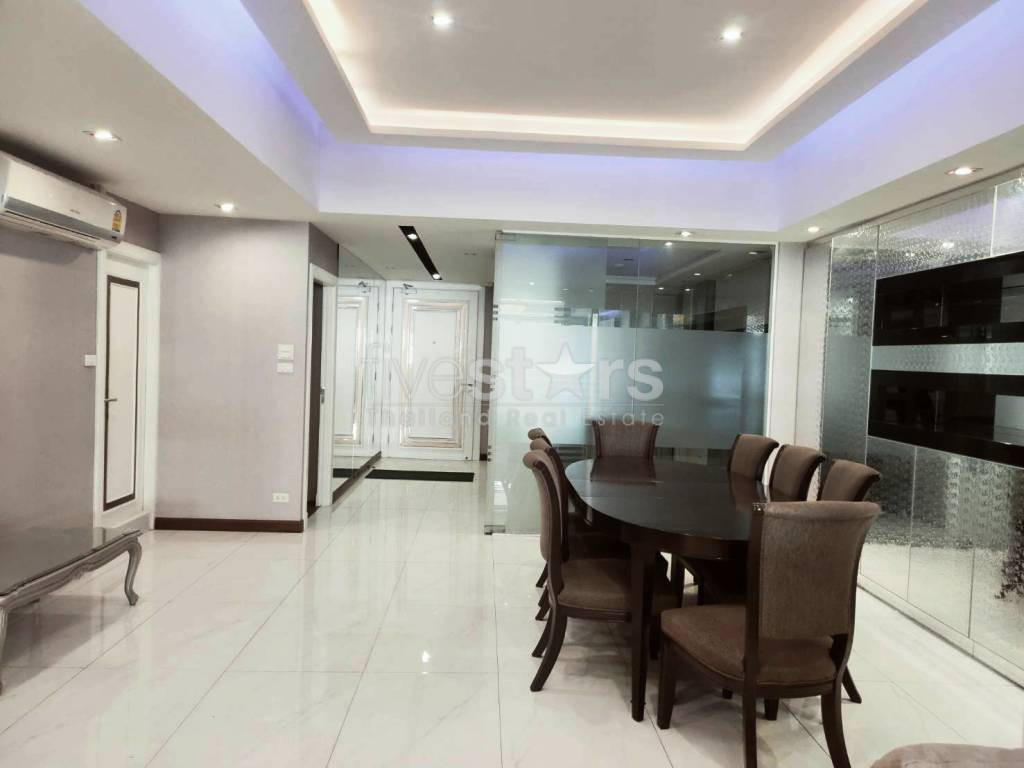 Large 2 bedrooms condo for rent in Sukhumvit near BTS Phromphong, photo 7