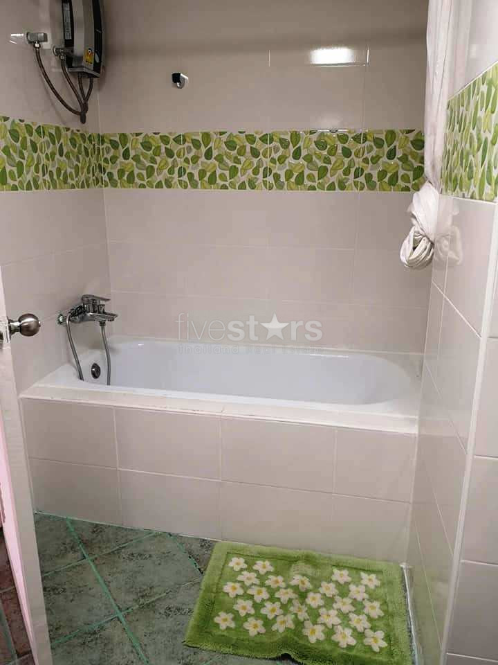 2 bedrooms condo for rent in Sukhumvit near BTS Phromphong, photo 9