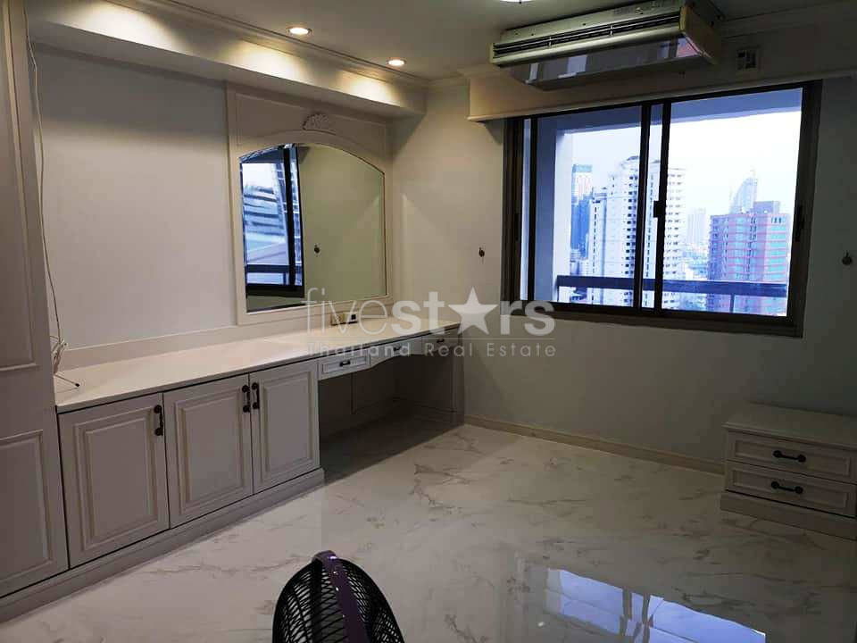 2 bedrooms condo for rent in Sukhumvit near BTS Phromphong, photo 6